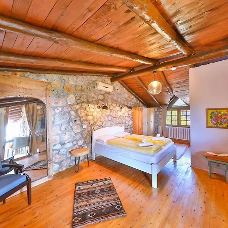 Kale - Adult Only + 15 Cabană *